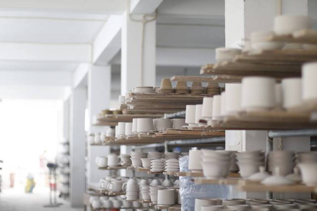 陶瓷胚體烘干，選用高溫烘干除濕機